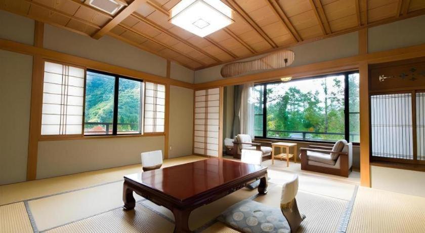 Hirayu Prince Hotel Takayama  Exterior foto